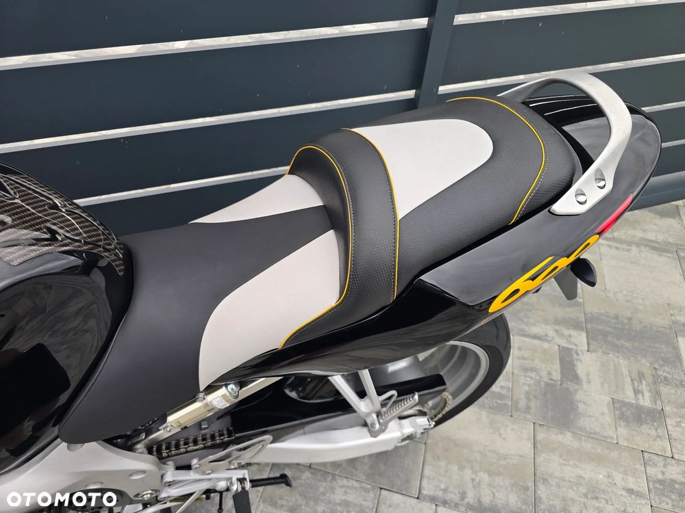 Honda CBR - 28