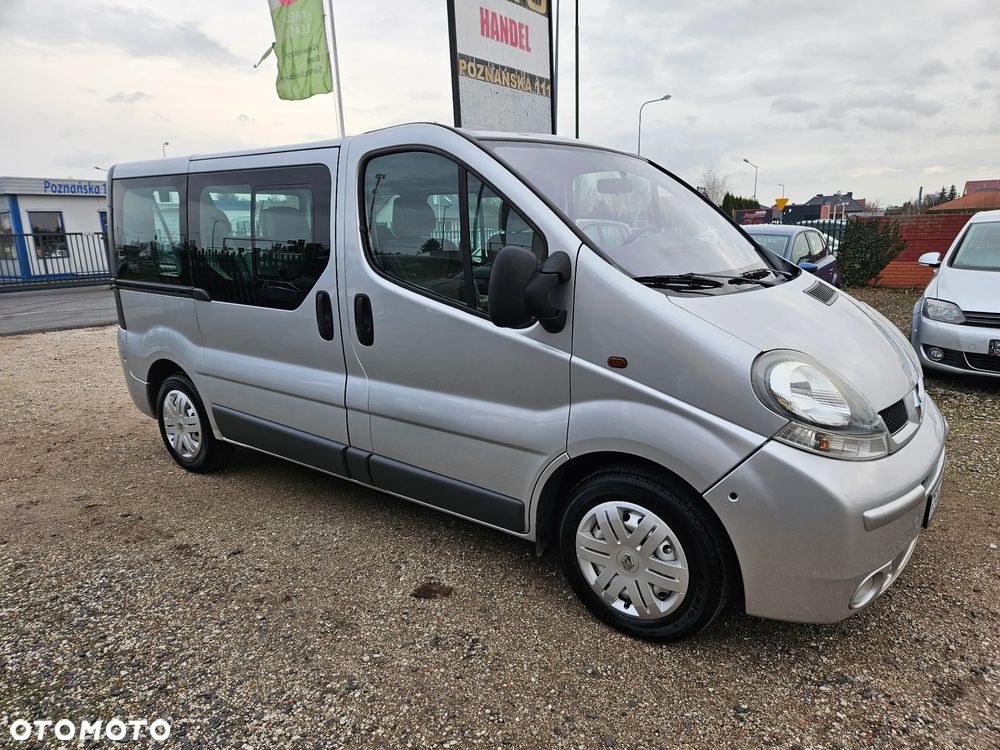 Renault Trafic Passenger Expression - 12