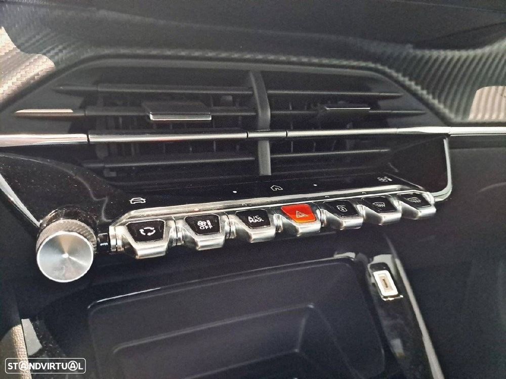 Peugeot 2008 1.2 PureTech Active - 21