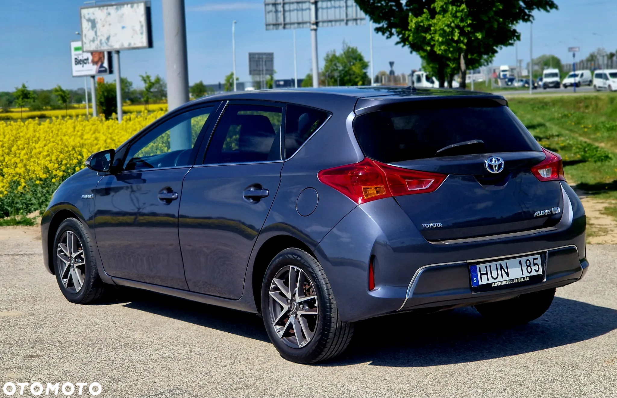 Toyota Auris - 2