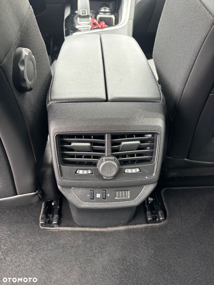 Peugeot 5008 BlueHDi 130 EAT8 Allure - 19