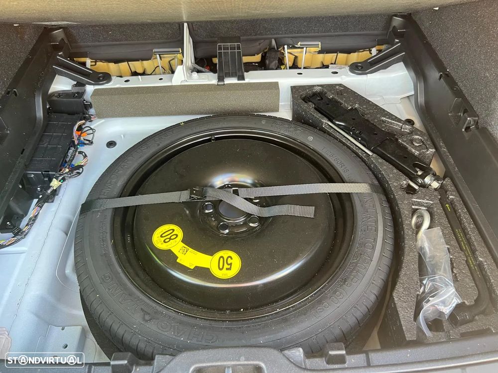 Volvo XC 40 1.5 T2 Momentum - 18