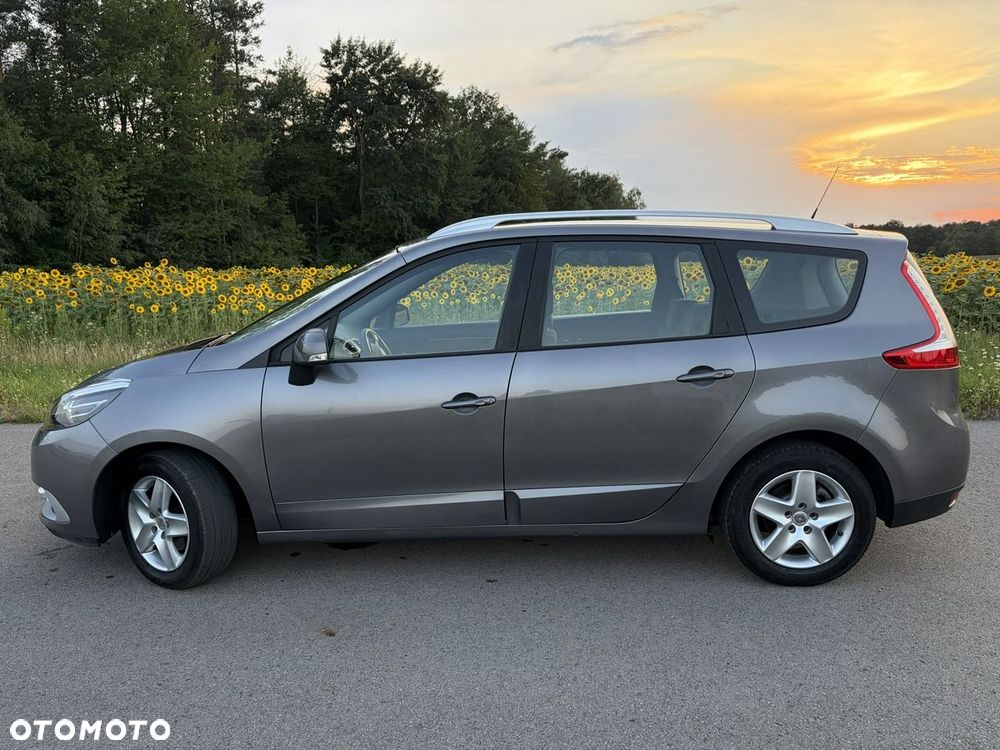Renault Grand Scenic - 6