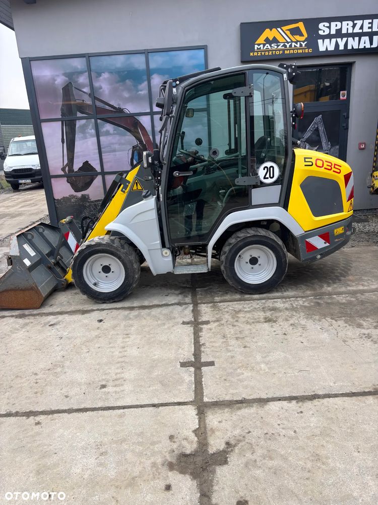 JCB 407 - 10