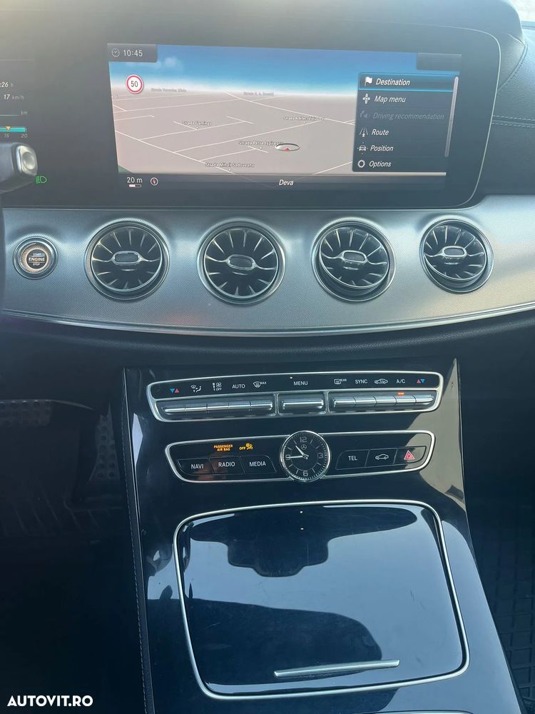 Mercedes-Benz E - 17