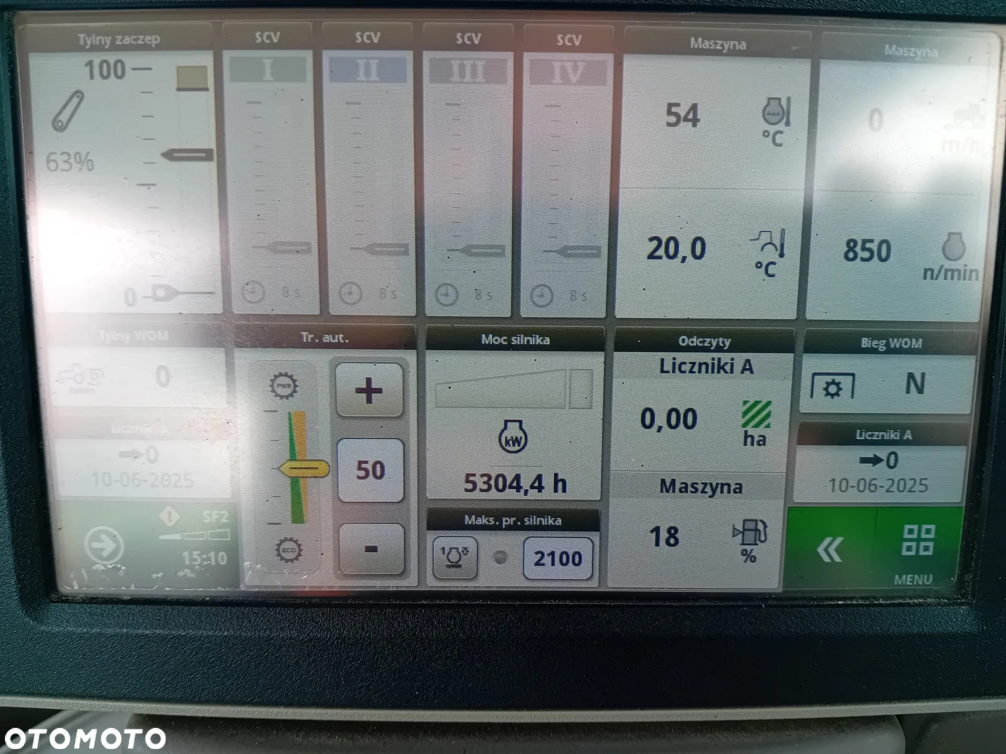 John Deere 6120R - 13