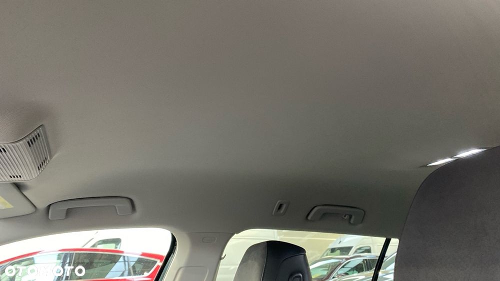 Volkswagen Passat Variant - 5