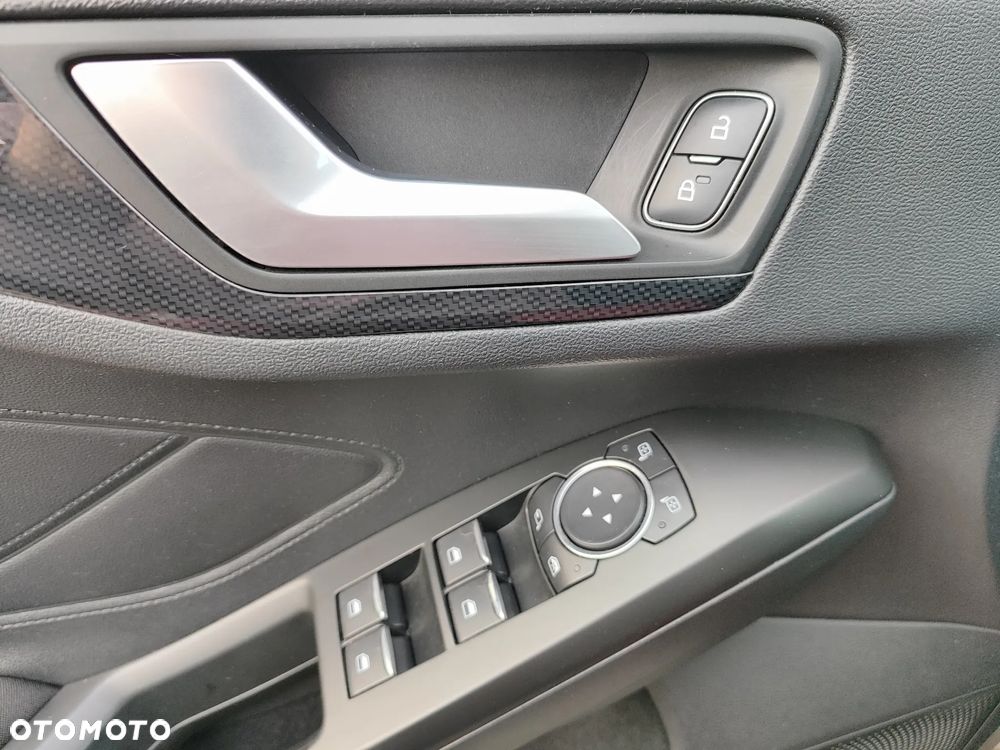 Ford Focus Turnier 1.6 EcoBoost Start-Stopp-System SYNC Edition - 22