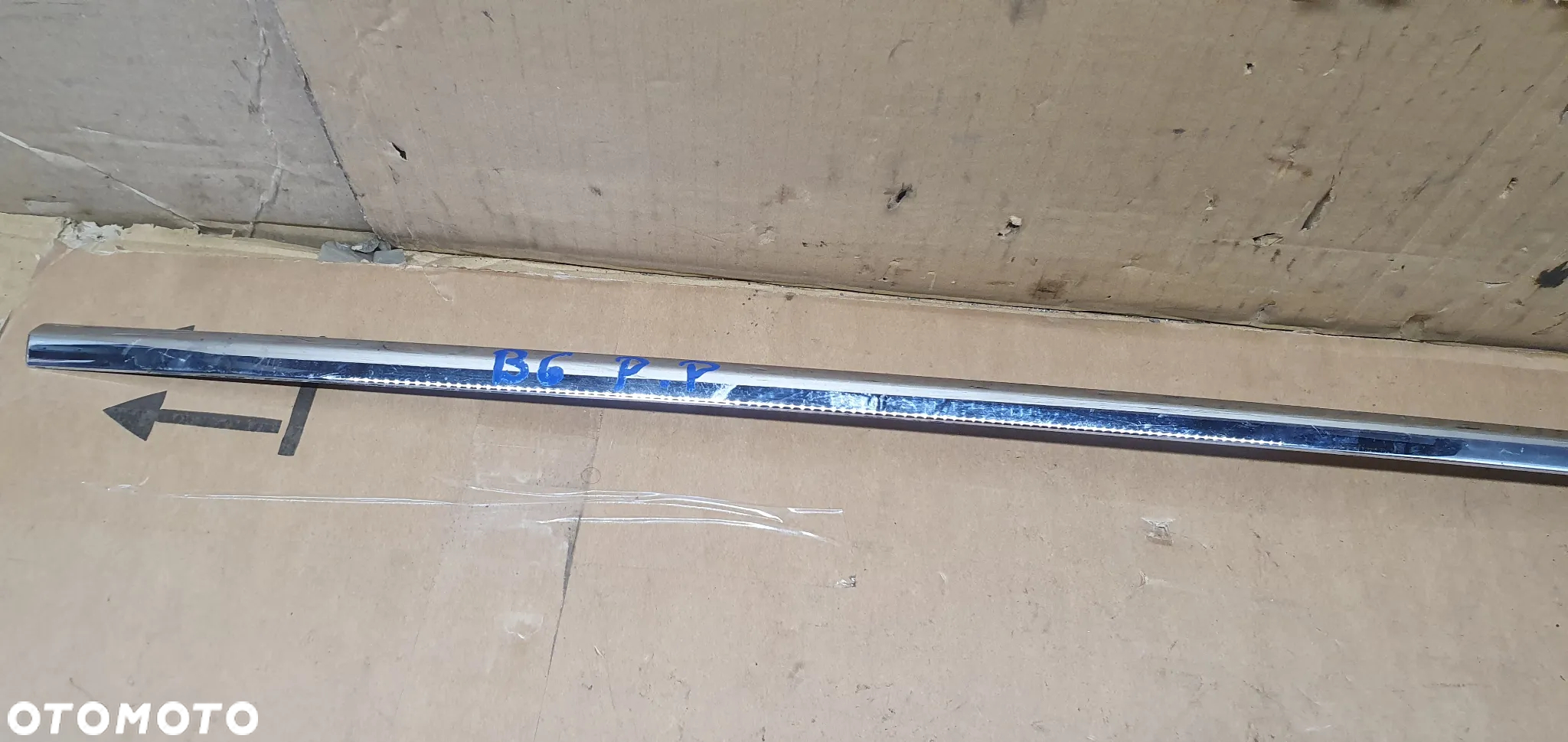 Listwa drzwi prawy przód chrom VW Passat B6 3C0853516C - 2