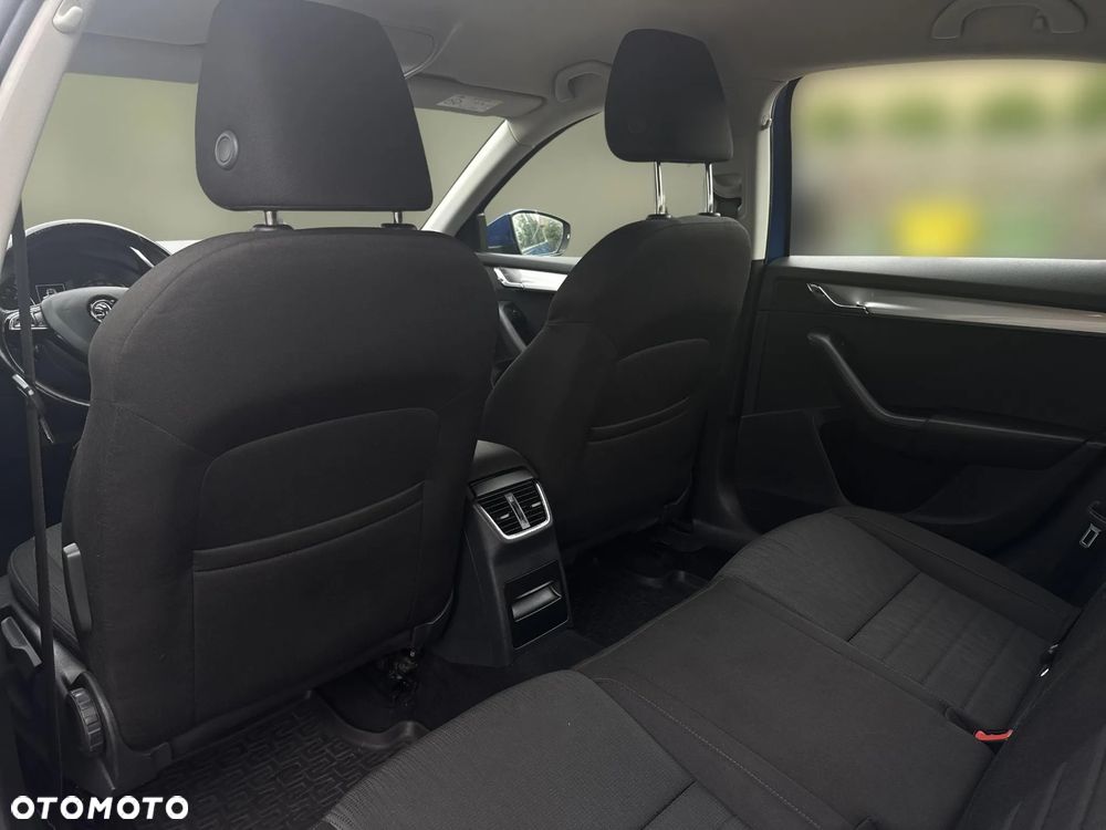 Skoda Octavia 2.0 TDI Style DSG - 10