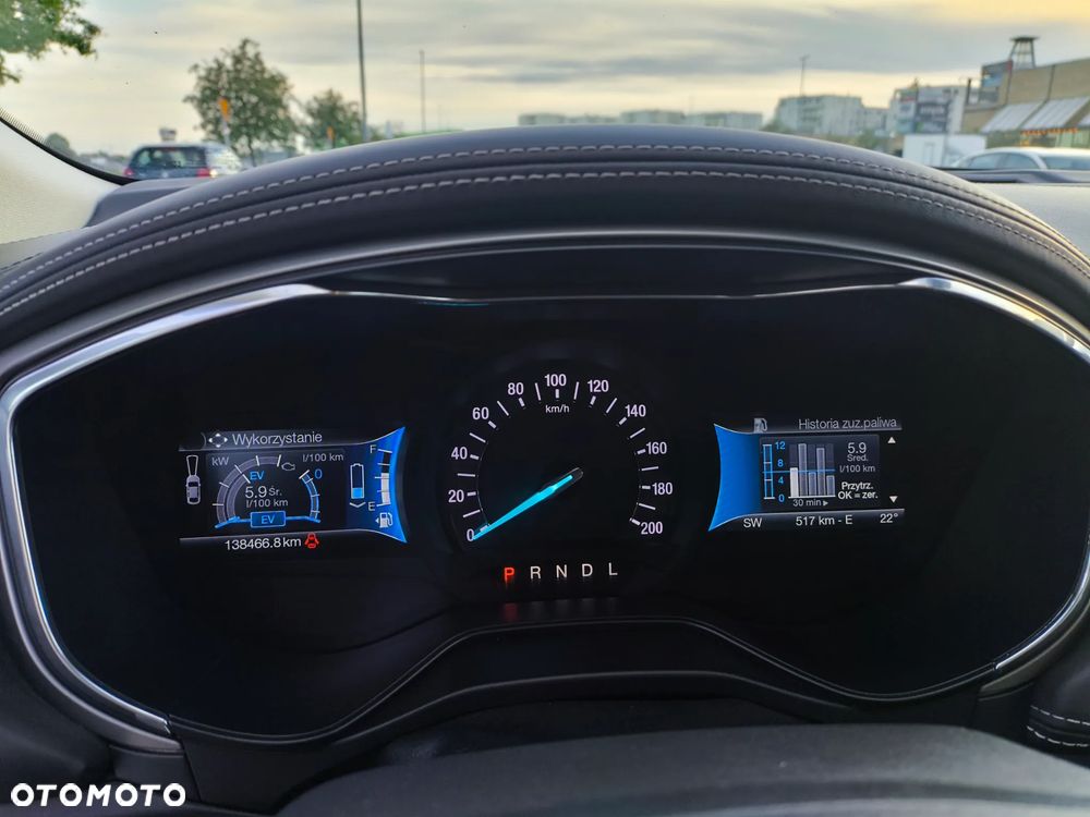 Ford Mondeo Vignale 2.0 Hybrid - 16
