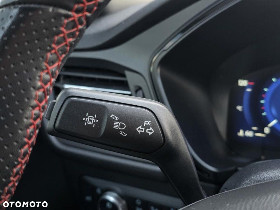 Ford Kuga - 20