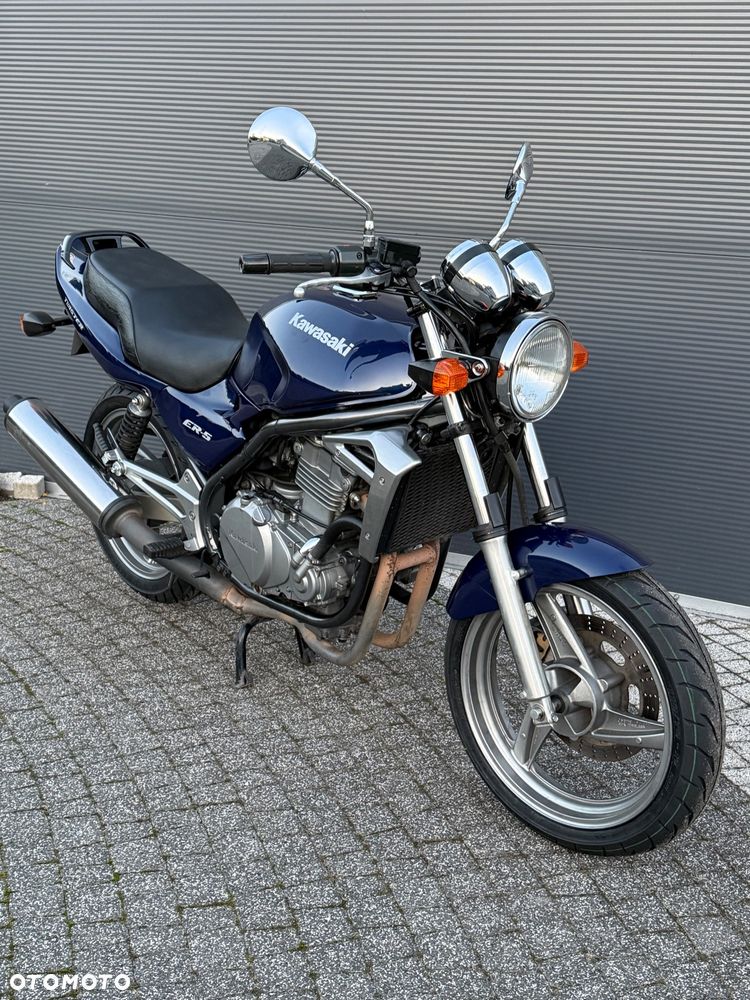 Kawasaki ER - 2