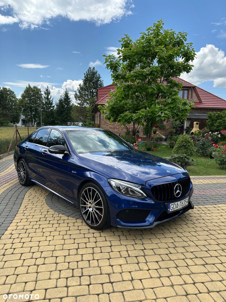 Mercedes-Benz Klasa C AMG 43 4-Matic - 1