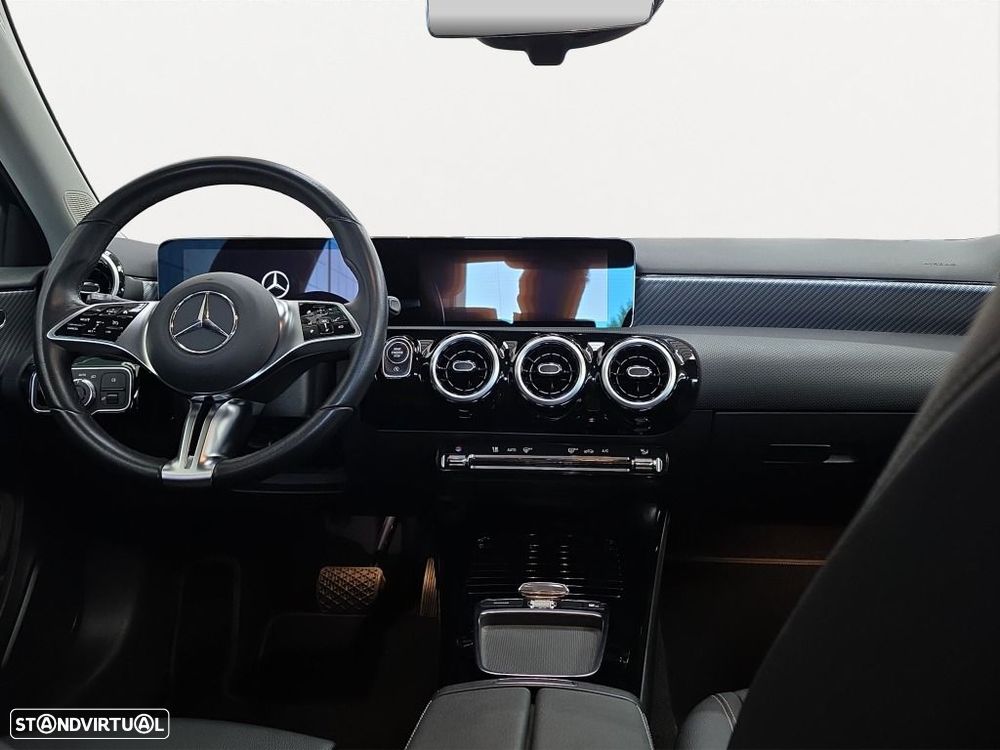 Mercedes-Benz A 180 Limousine d - 10