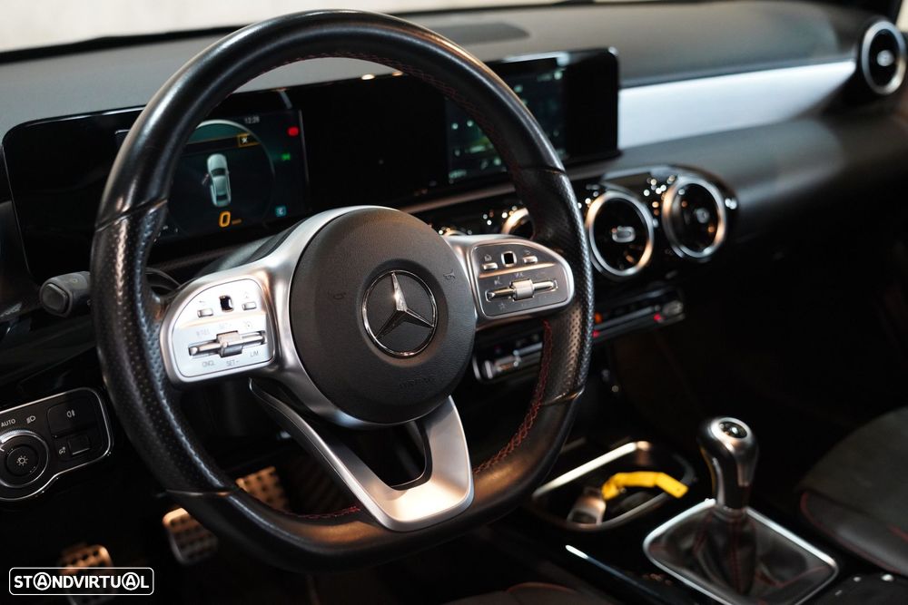 Mercedes-Benz A 180 Limousine - 9