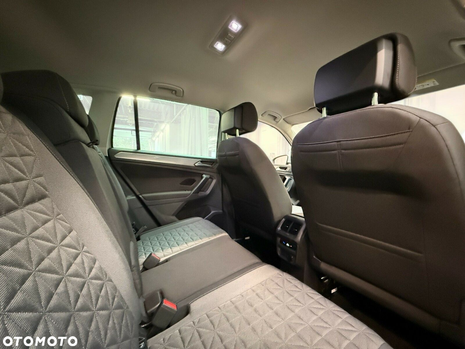 Volkswagen Tiguan 1.5 TSI EVO Life DSG - 20