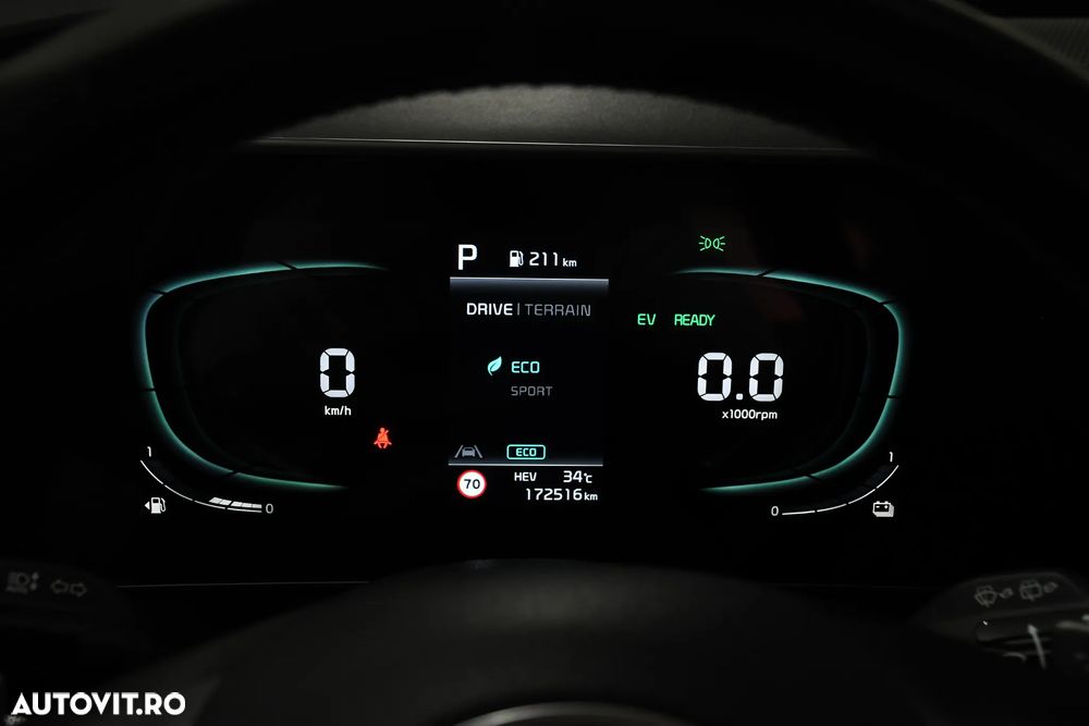 Kia Sportage 1.6 T-GDI PHEV 6AT 4x4 Style - 21