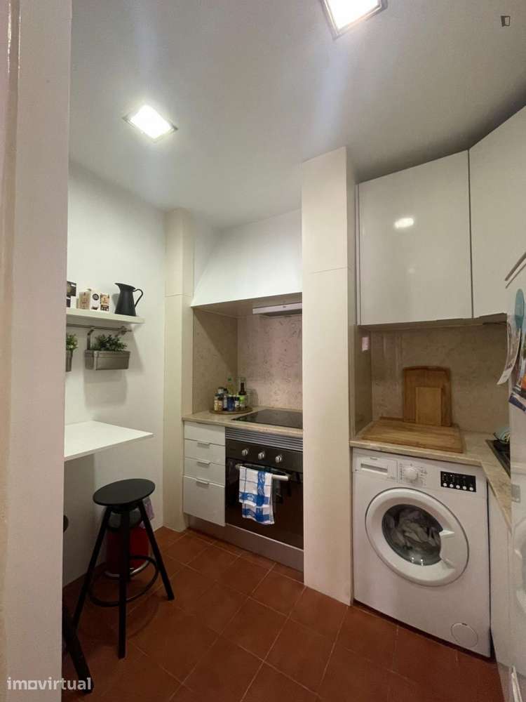 Apartamento com 1 quartos - localizado em Intendente Lisbon - Grande imagem: 3/14