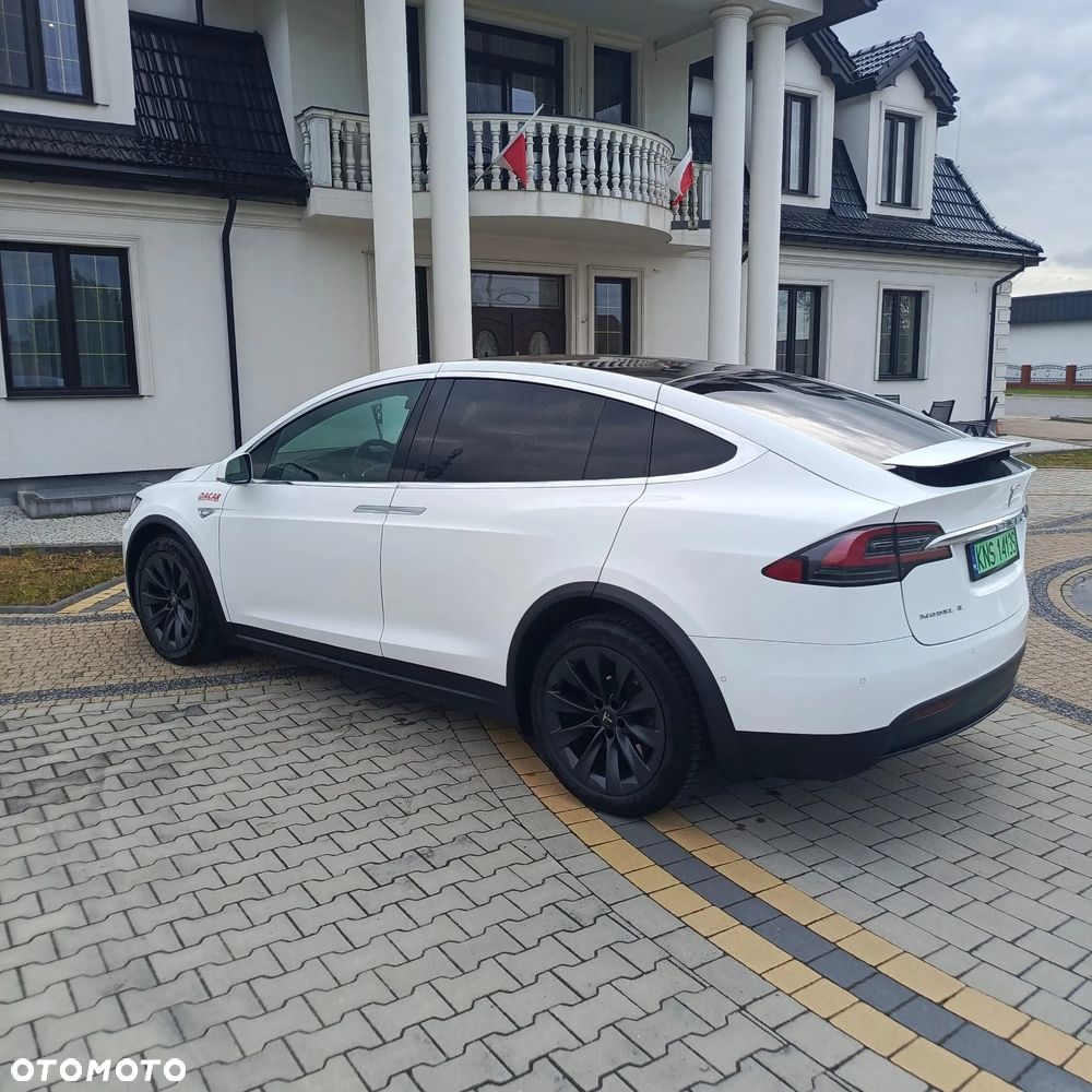 Tesla Model X Long Range Plus - 7