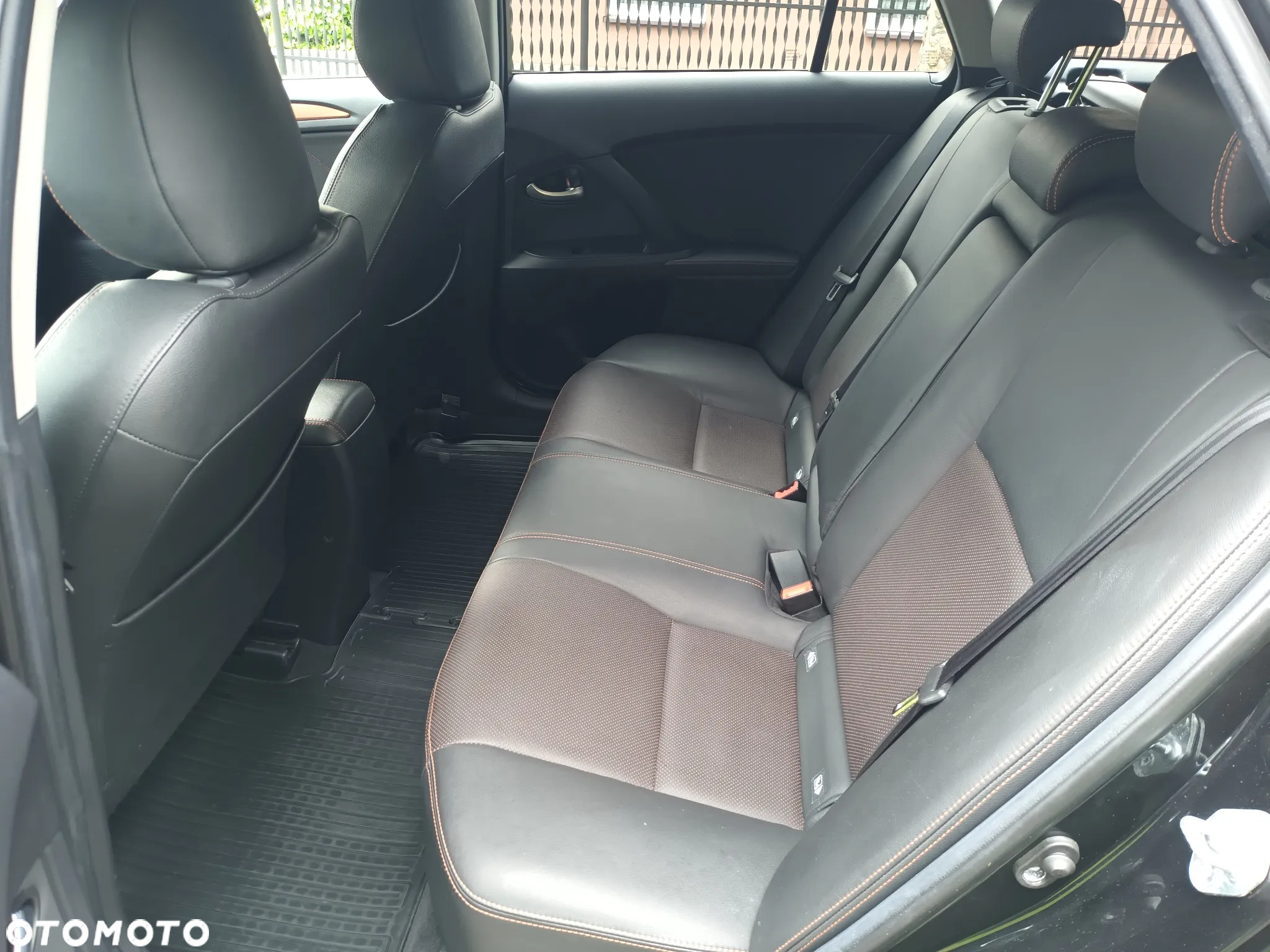 Toyota Avensis 2.0 Prestige MS - 15