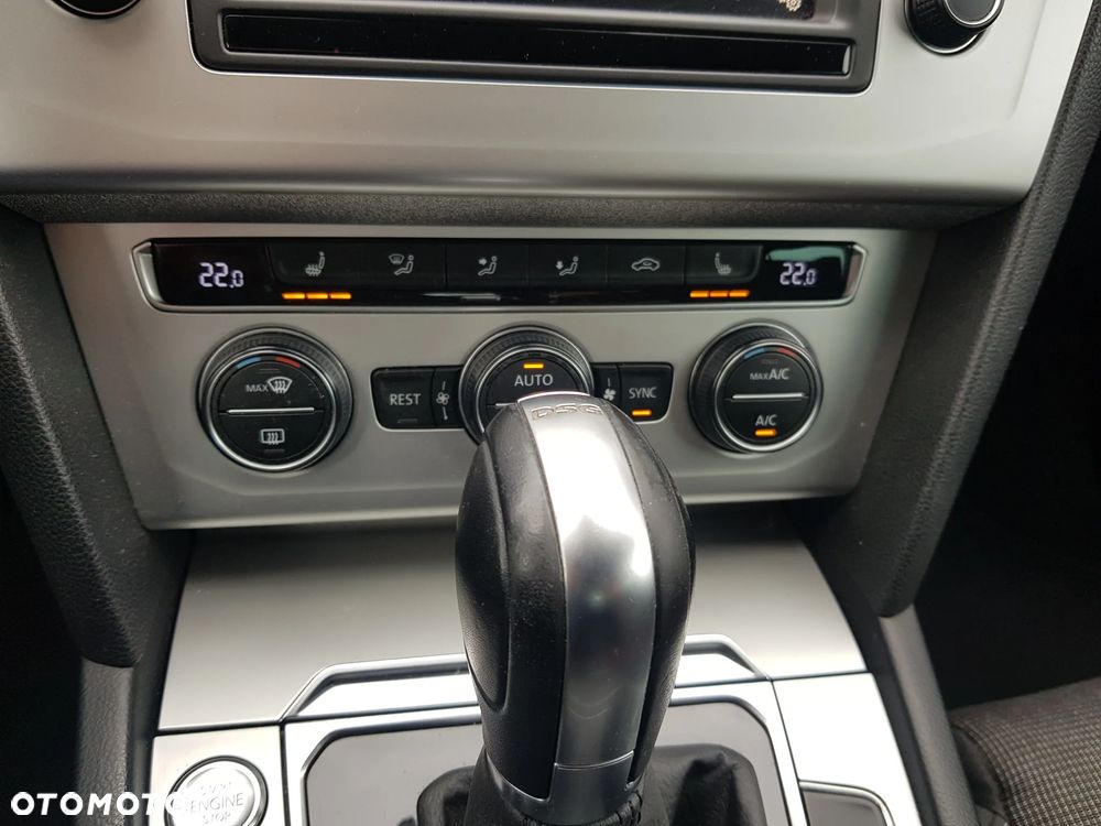 Volkswagen Passat 1.8 TSI BMT Comfortline DSG - 15