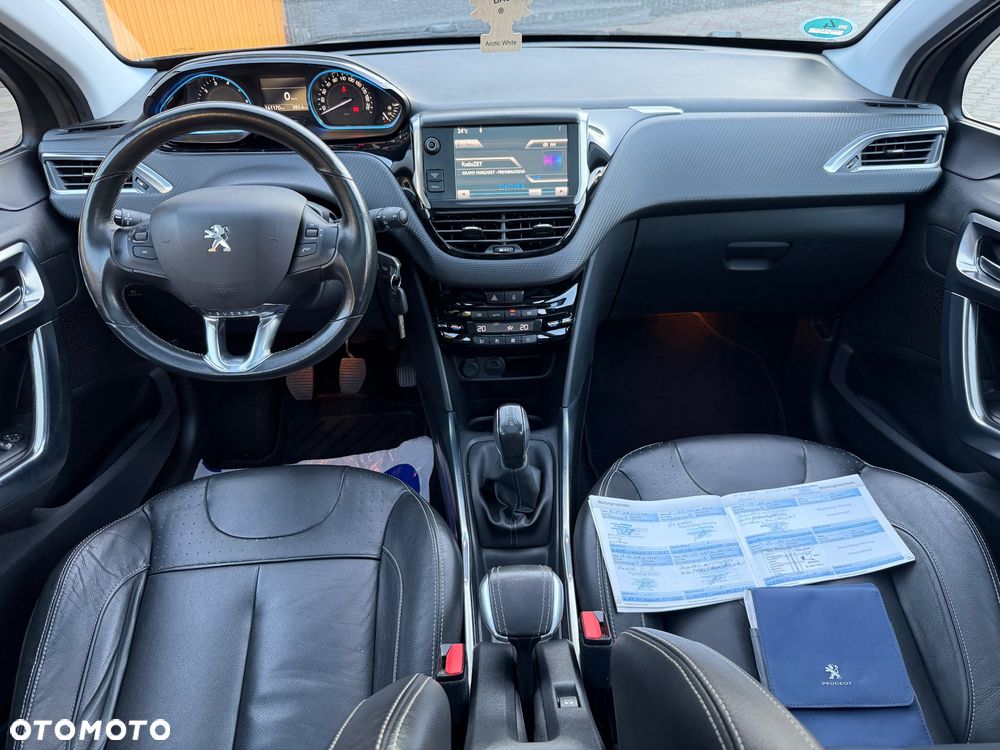 Peugeot 2008 120 VTI Allure - 21