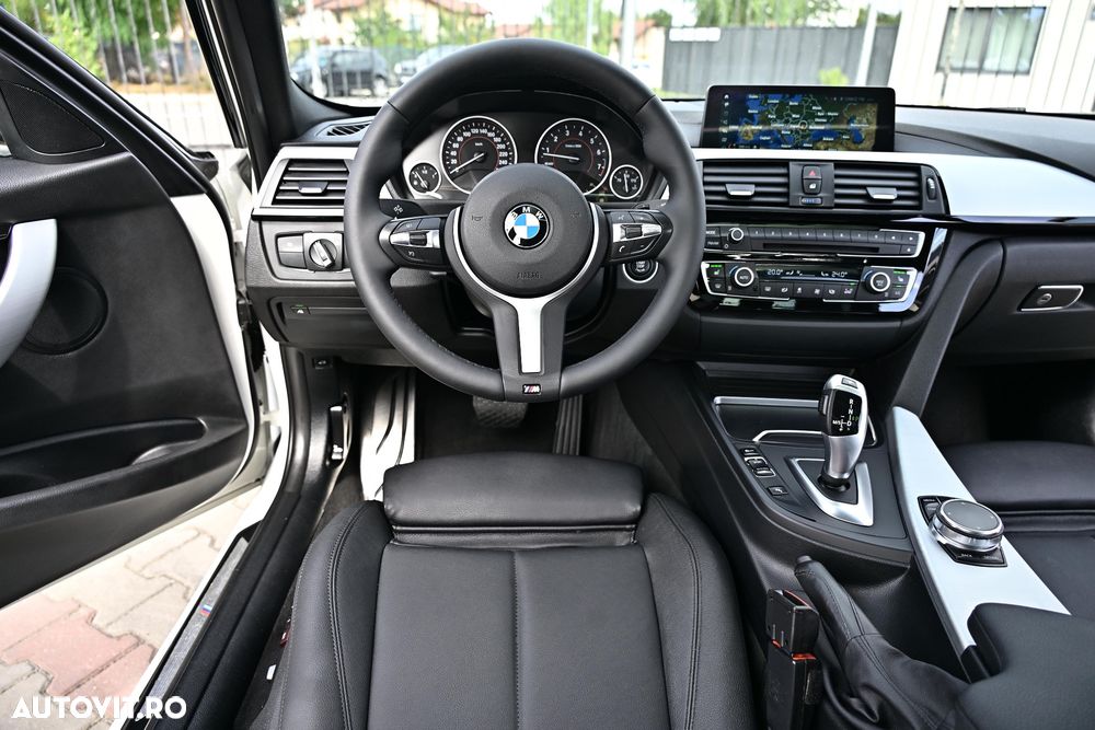 BMW Seria 3 330i xDrive Aut. M Sport - 13