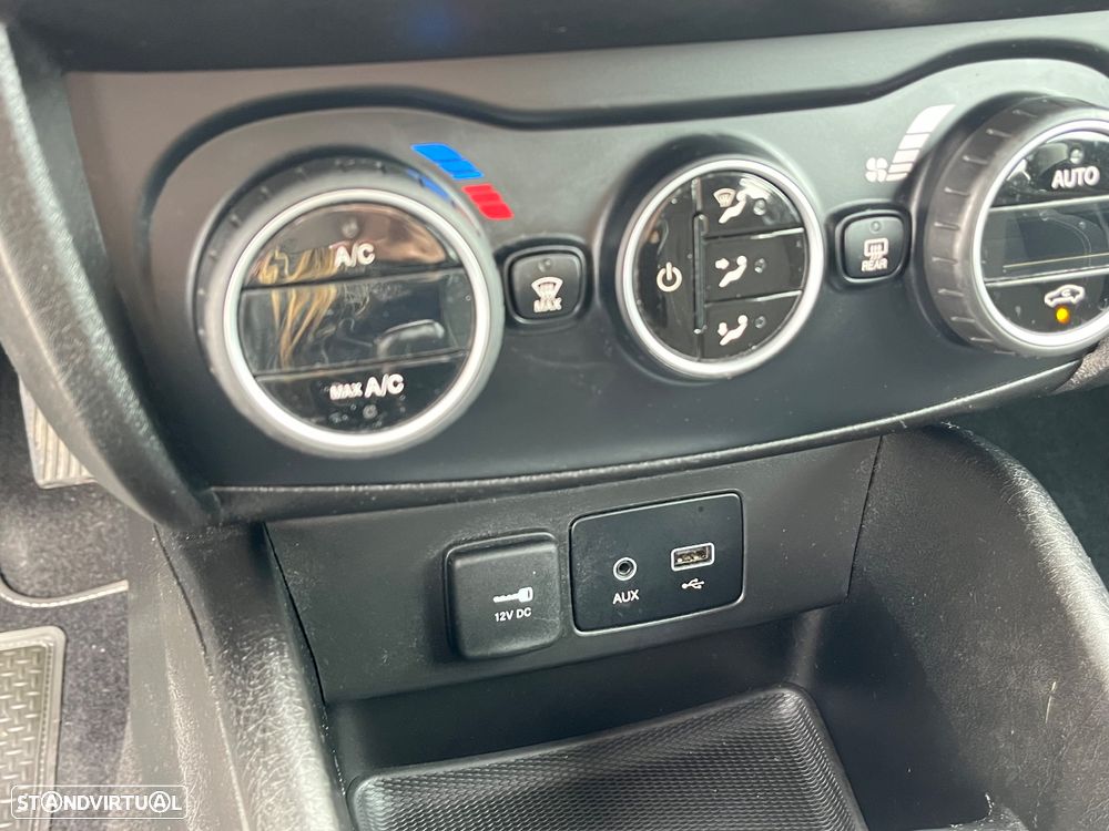 Fiat Tipo Station Wagon 1.6 M-Jet Lounge - 35