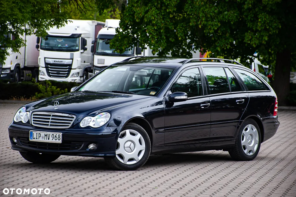 Mercedes-Benz Klasa C 180 T Kompressor Avantgarde - 13