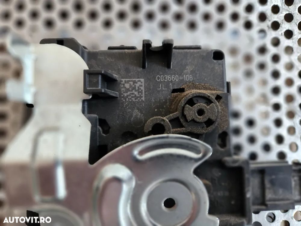 Broasca Blocator Haion Hayon Land Rover Discovery Sport L550 An 2014-2015-2016-2017-2018-2019 Cod FK72-A442A66AC Dezmembrez Land Rover Discovery Sport An 2014-2015-2016-2017-2018-2019 L550 Volan Stanga - Dezmembrari Arad - 5