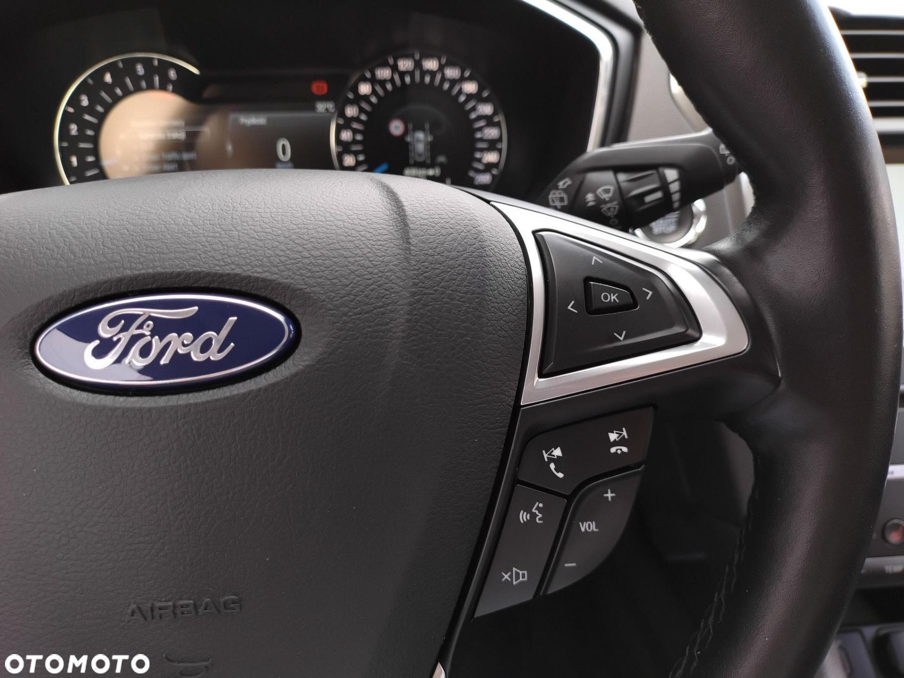 Ford Mondeo 2.0 EcoBlue Titanium - 14