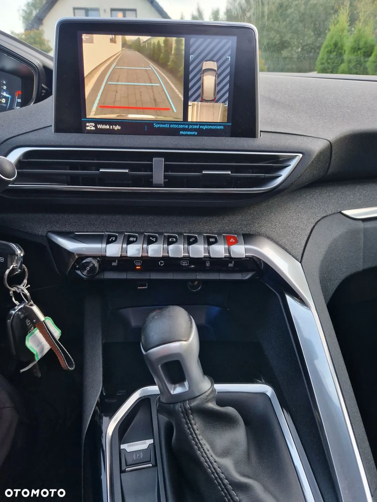 Peugeot 3008 - 9