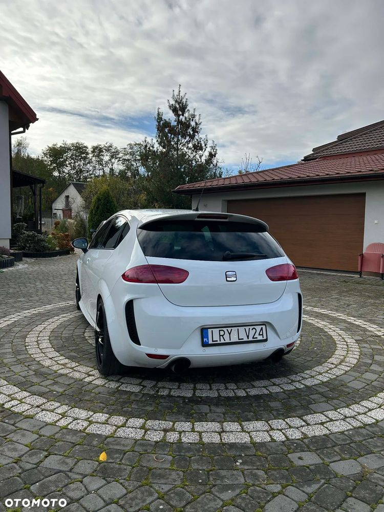 Seat Leon 2.0 T FSI Cupra R - 11