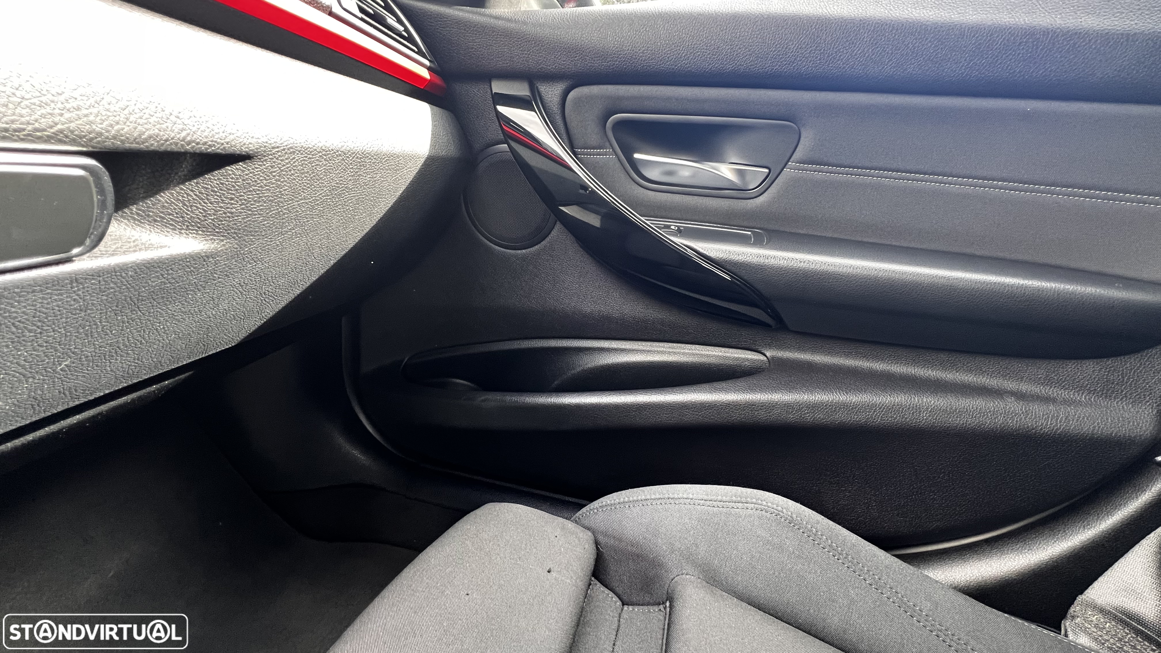 BMW 318 d Touring Auto Line Sport - 57