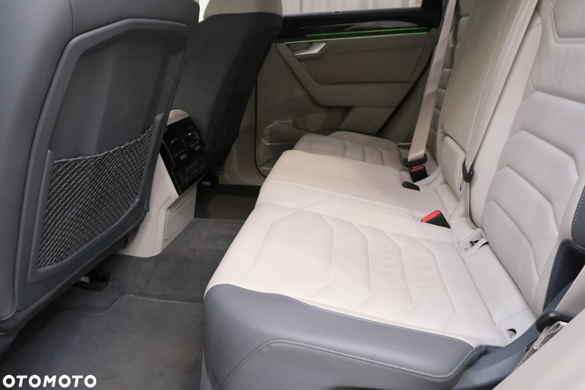 Volkswagen Touareg - 6