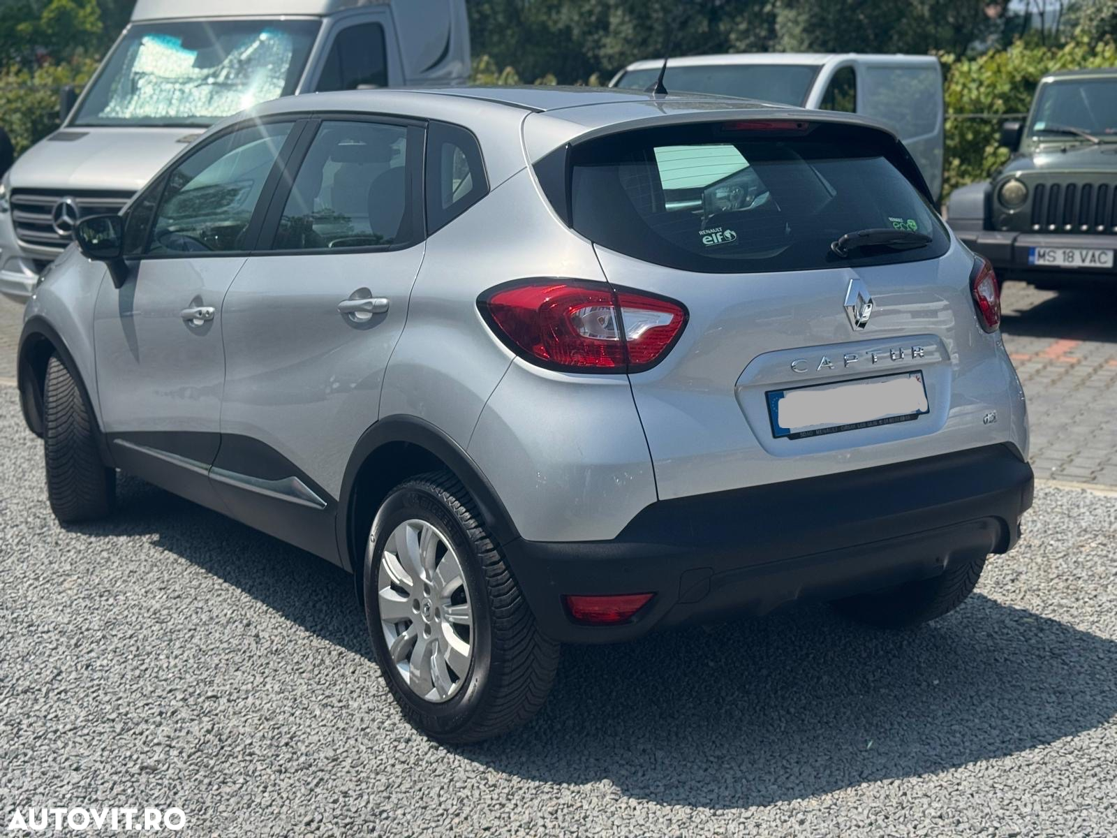 Renault Captur (ENERGY) dCi 90 EDC BOSE EDITION - 4