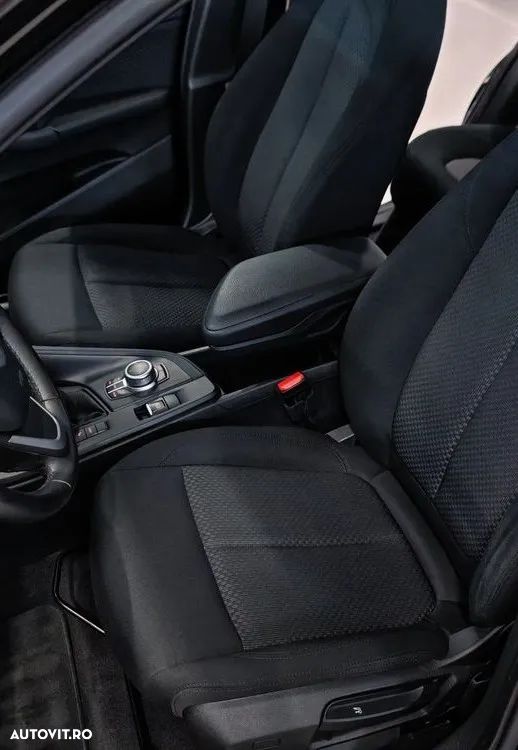 BMW X1 xDrive25e Advantage - 8