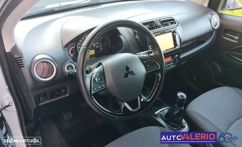 Mitsubishi Space Star 1.2 Intense Connect Edition - 10