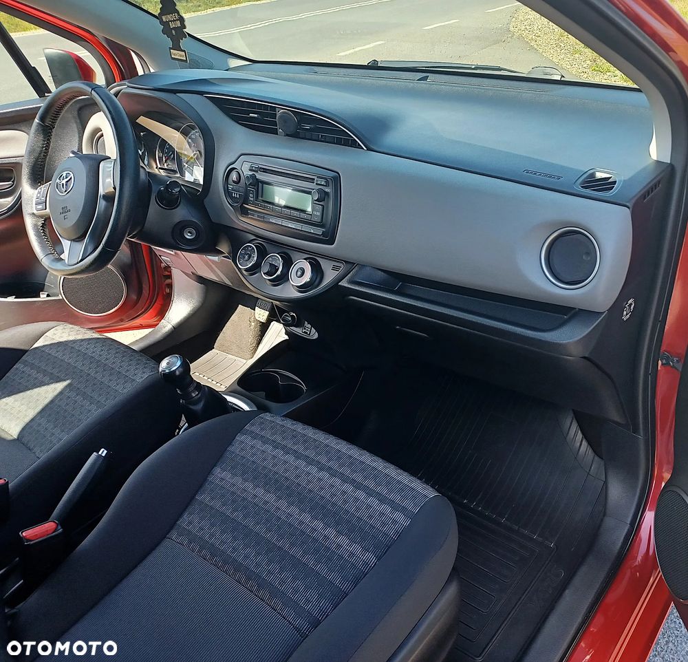 Toyota Yaris 1.0 Life EU6 - 9