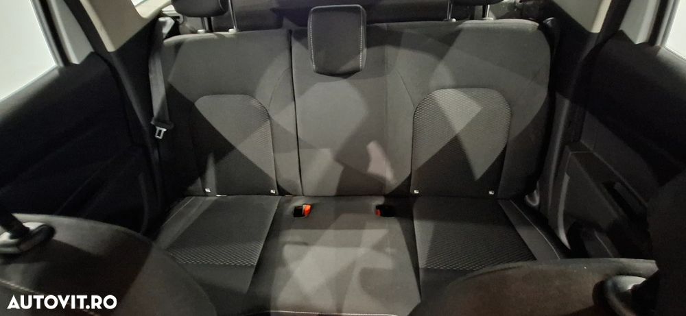 Dacia Duster ECO-G 100 Comfort - 23