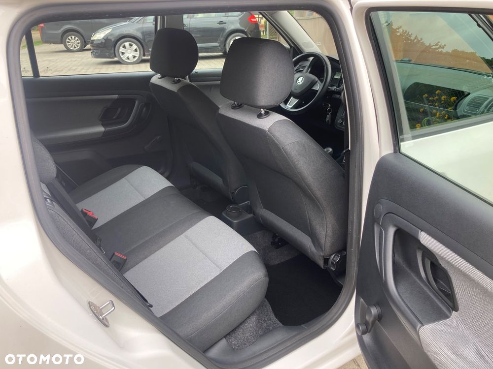 Skoda Fabia 1.2 HTP Active - 4