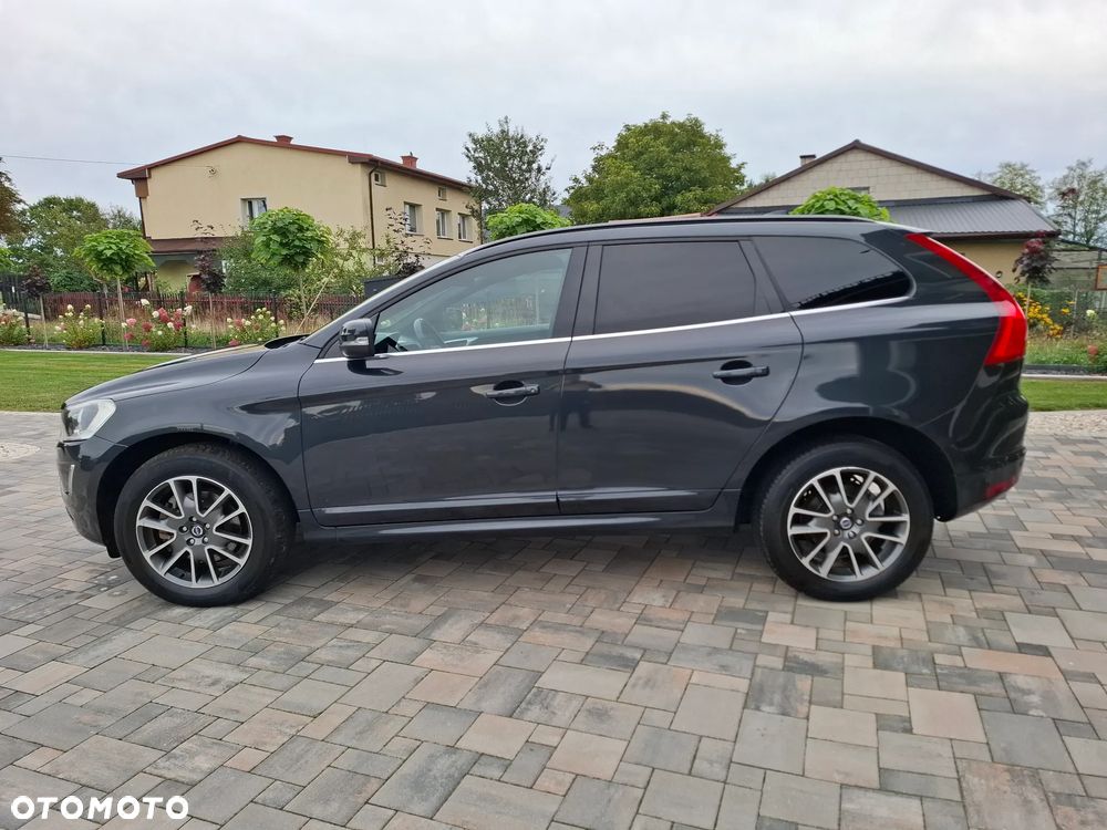 Volvo XC 60 D3 Momentum - 4