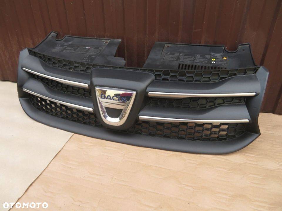 ATRAPA GRILL DACIA SANDERO LOGAN II CHROM KRAKÓW - 2