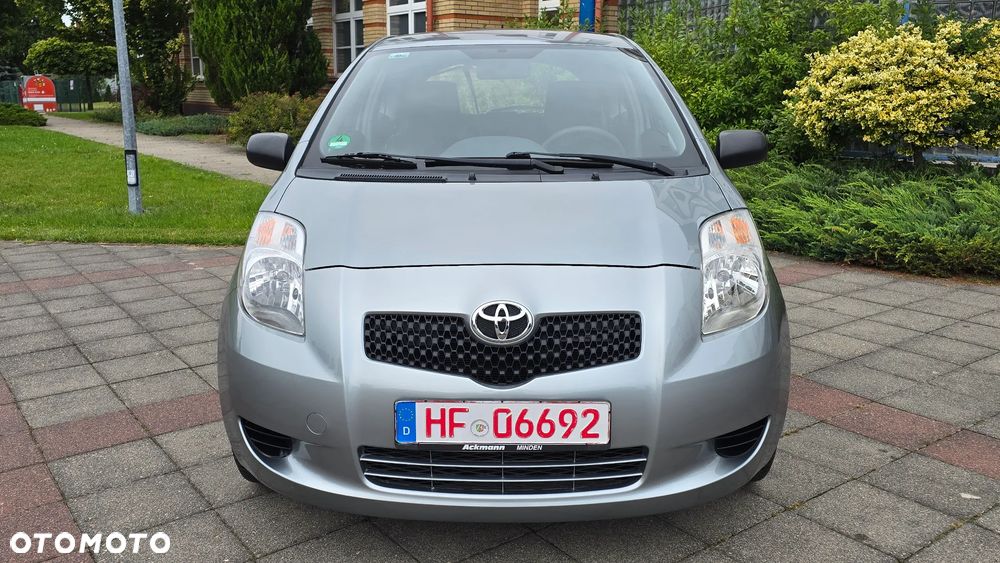 Toyota Yaris - 3