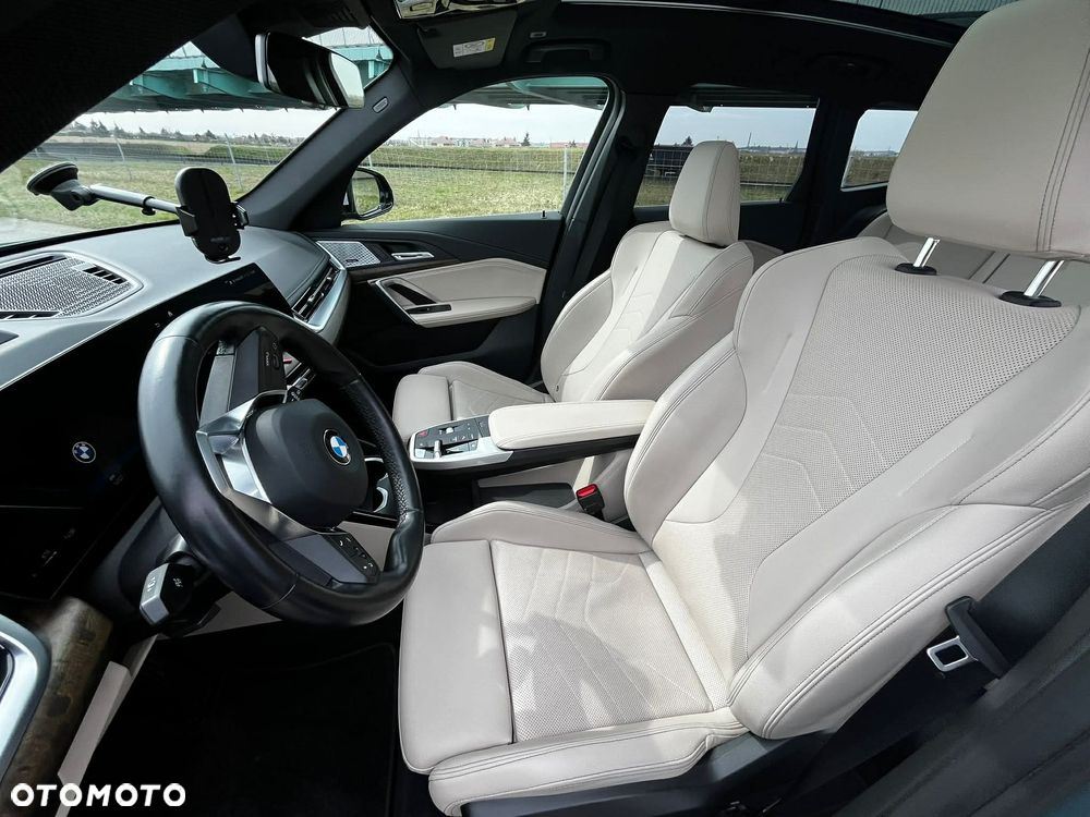 BMW X1 sDrive18d xLine - 3