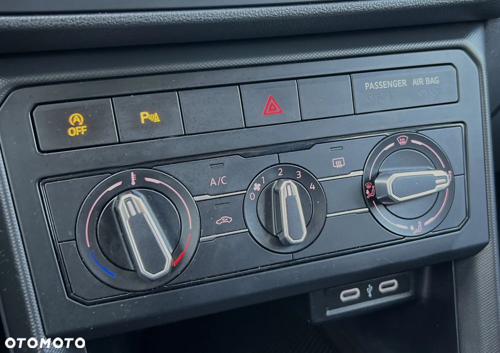 Volkswagen T-Cross 1.0 TSI Active - 26