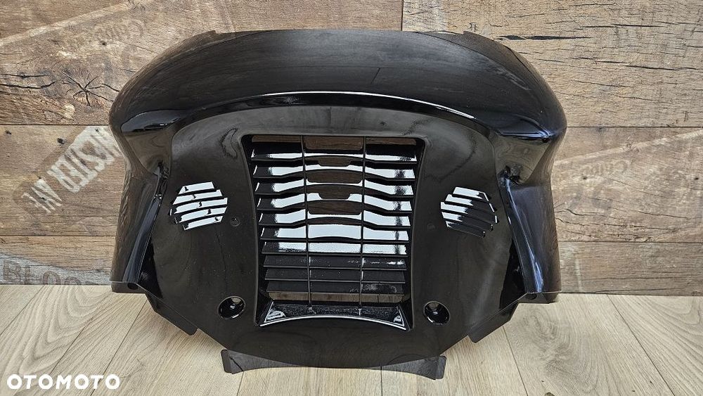 Osłona chłodnicy owiewka Spoiler grill SYM GTS 125 / 250 / 300 EVO  64300-HMA-000-KB - 4