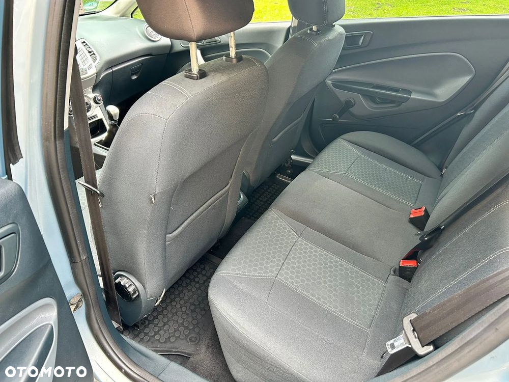 Ford Fiesta 1.4 Titanium - 16