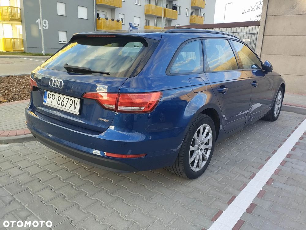 Audi A4 Avant - 23